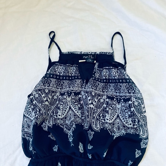 Bandana dress - Picture 3 of 4